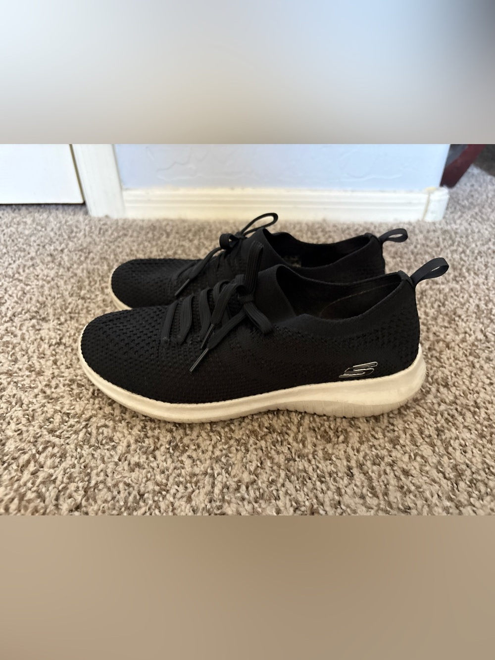 Skechers Women's Black Knit Lace-Up Slip-On Sneakers